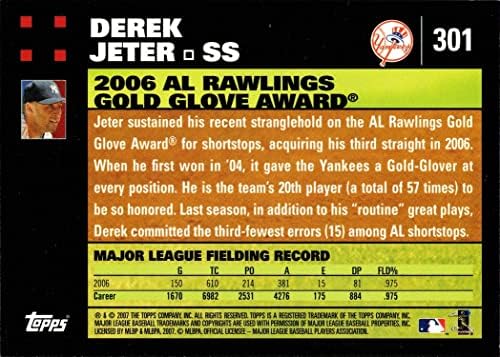 2007 Topps 301 Derek Jeter Baseball Kártya - Nyer 2006-Ban Arany Díjat Kesztyű